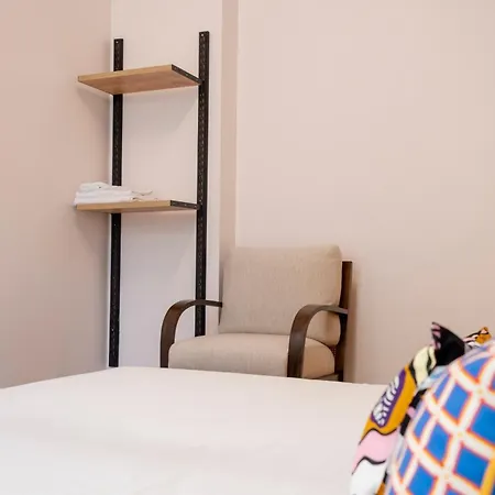 Apartment 3-bedroom 2-bathroom, Centrally Located Ground-floor -no Stairs Istanbul